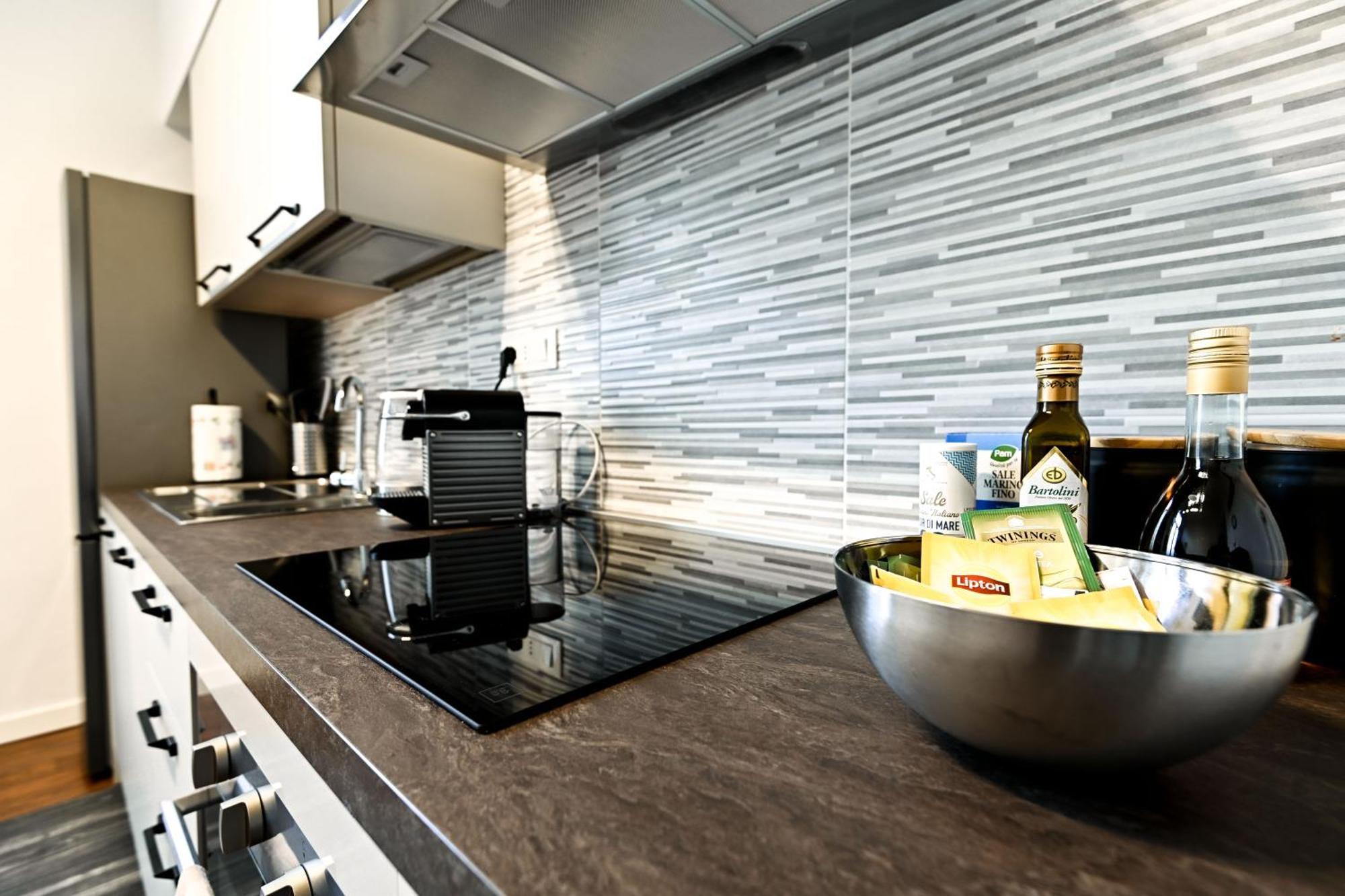 Living - Porta Susa Apartment