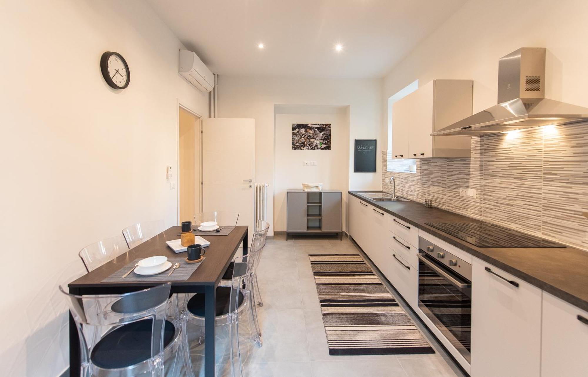Living - Porta Susa Apartment Turin