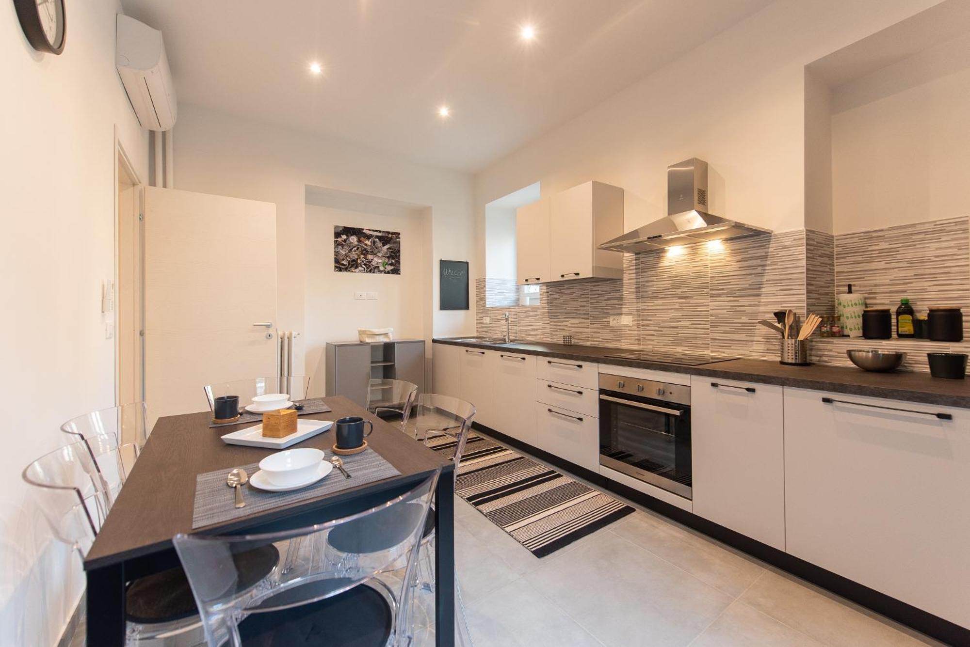 Apartment Living - Porta Susa Turin